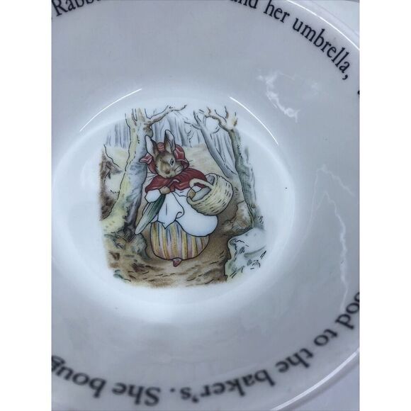 Beatrix Potter THE WORLD OF PETER RABBIT Wedgewood Child's Bowl Mrs Rabbit - Picture 4 of 9